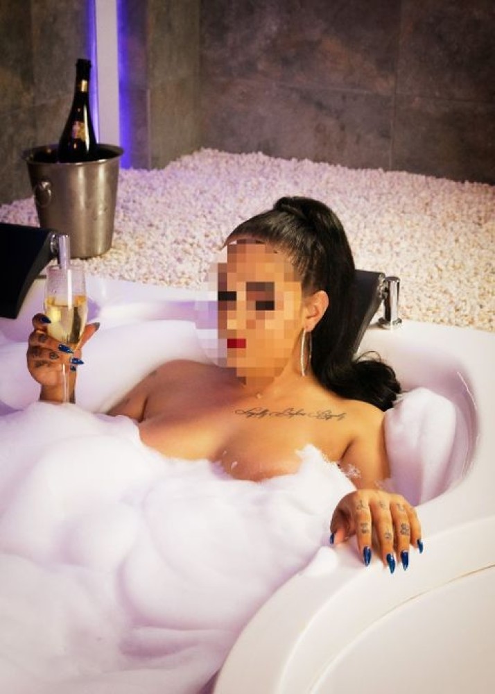 Индивидуалка Дина фото № 2 в городе Макаров