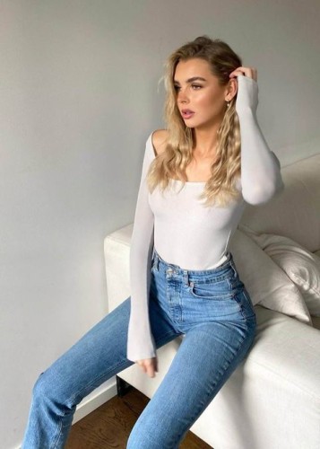 Лола, Г. Макаров